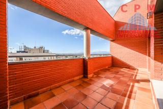 Penthouse in Valdezarza