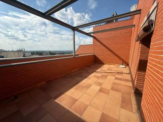 Penthouse in Valdezarza