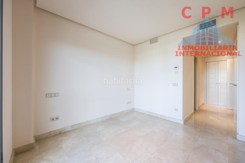 Foto 034038a2-bfc9-4cb2-8b56-c653a1181b6d. Location attique avec chauffage parking piscine dans Madrid