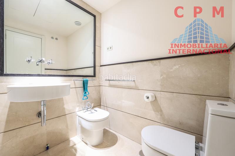 Foto 88bffefa-4548-4928-9fc2-71b2782c0726. Rent penthouse with heating parking pool in Valdezarza Madrid