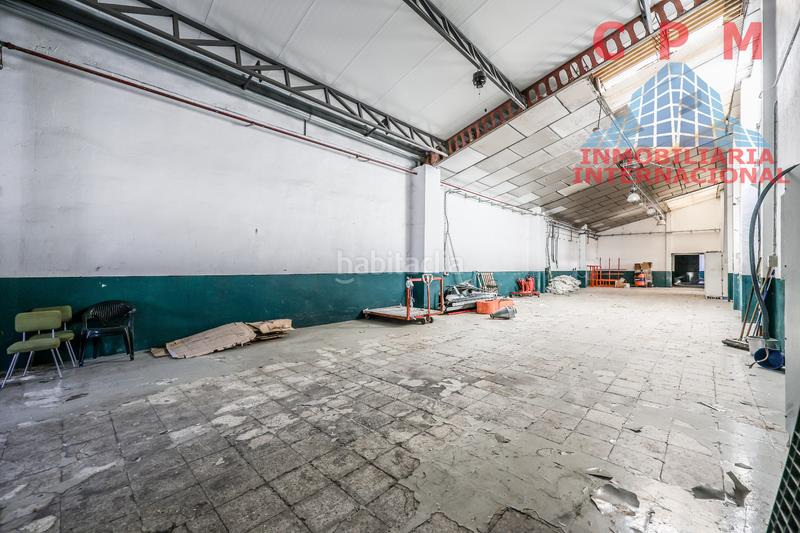Foto 3d9eb0f2-0cb1-415f-bfa1-d82ff7cff011. Rent industrial building with heating in Virgen del Rosario Torrejón de Ardoz