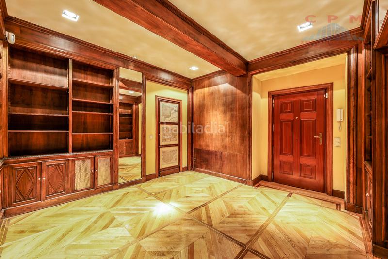 Foto fe7cbd6e-f67a-4320-92ef-3ba989a1a677. Affitto appartamento con camino riscaldamento parcheggio in Madrid