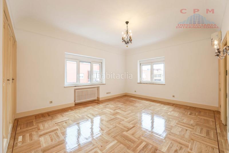 Foto dc8adcb4-95d3-4c29-878c-ef5f76c32f71. Location appartement avec cheminée chauffage parking dans Madrid