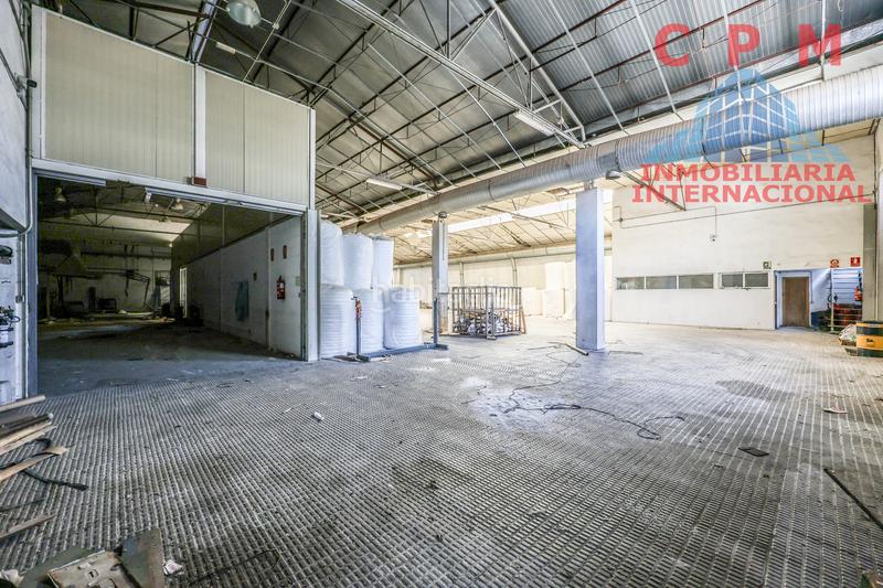 Foto c3aae822-abc1-41fb-a80b-c5aeeb2296e6. Rent industrial building with heating in Virgen del Rosario Torrejón de Ardoz