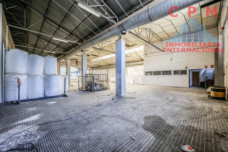 Foto d2b71b79-9437-4a7f-b075-43375848d5ed. Rent industrial building with heating in Virgen del Rosario Torrejón de Ardoz