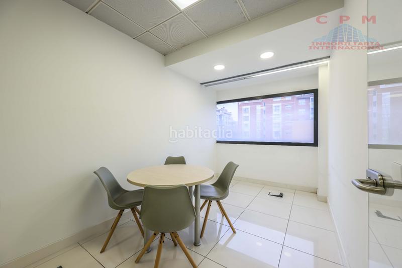 Foto 02ae08a6-8a9a-43b5-b43f-0733aa83fb4a. Rent office space with heating in Simancas Madrid