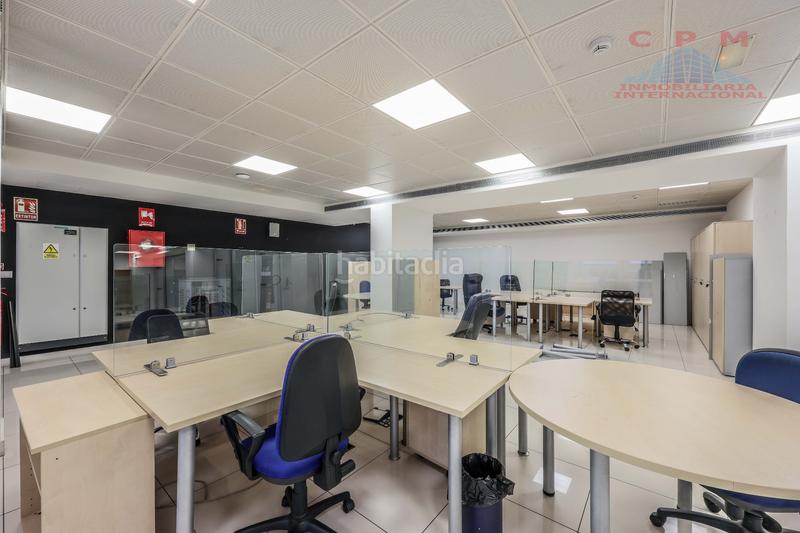 Foto 358f27eb-e63d-443e-a6a3-be7e6d22601a. Rent office space with heating in Simancas Madrid