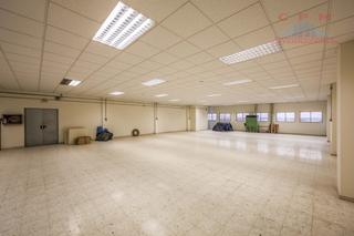 Lloguer Nau industrial a Ensanche de Vallecas-La Gavia. Estupenda nave de 820 m2, a pie de calle, de 2 plantas, próximo