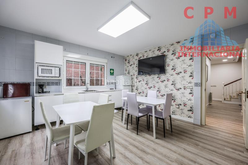 Foto 61551ba3-3223-4e35-b088-419766a4b012. Affitto casa bifamiliare con riscaldamento parcheggio in Madrid