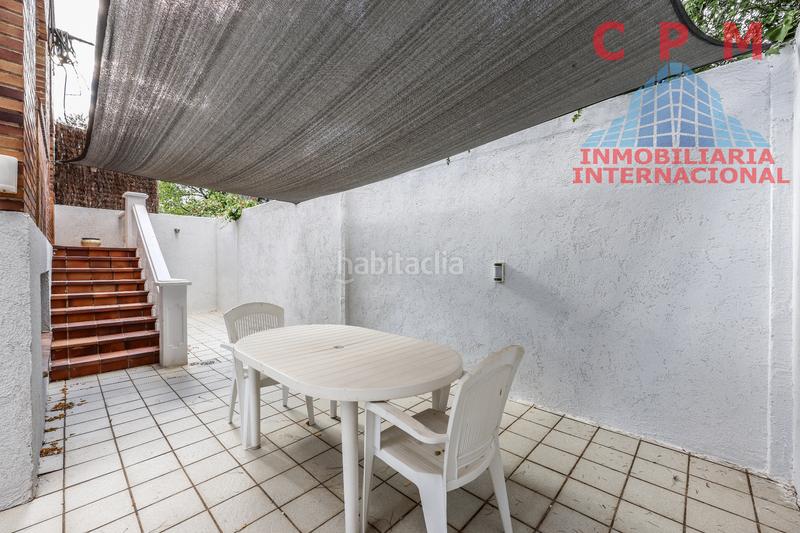Foto 07bde918-5aa2-46e7-84b0-577c40609924. Rent towny house with heating parking in Peñagrande Madrid