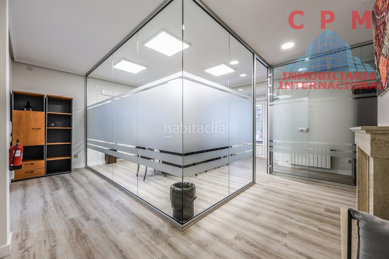 Foto 18058cd8-801b-4981-a9c6-9eb45209a086. Rent towny house with heating parking in Peñagrande Madrid