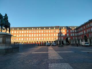 Lloguer Pis a Sol. Exclusivo piso reformado y amueblado de 180 m2 y 5 dormitorios,