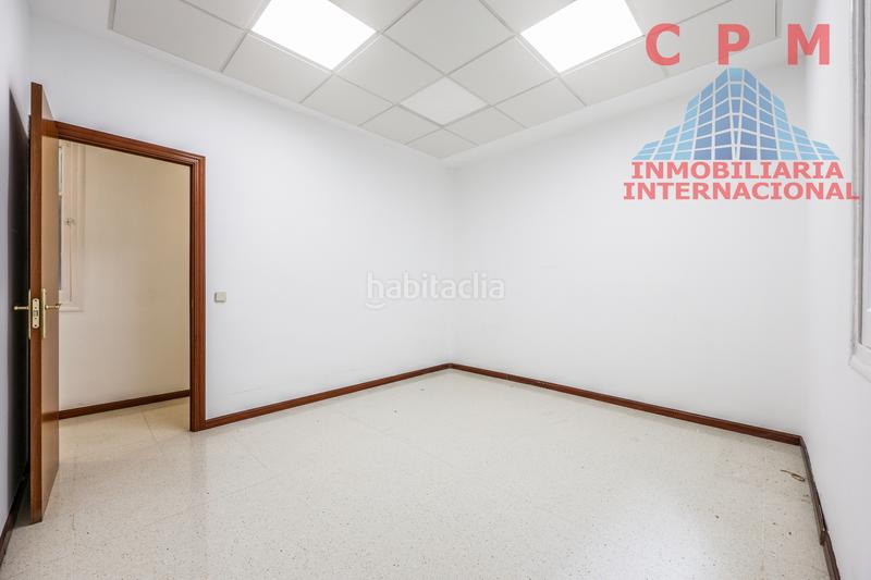 Foto d5422ff8-b5be-4b3d-811f-96053732f88d. Rent office space with heating in Recoletos Madrid