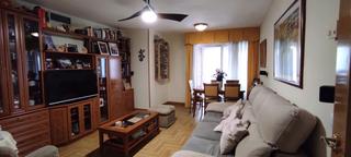 Etagenwohnung in Canillas. Estupendo piso de 120 m2, 4 habitaciones y 2 terrazas, próximo a