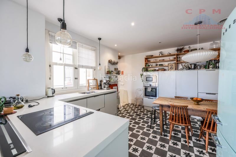 Foto f580dbe1-c2b8-4d42-b79c-226030db41d0. Rent penthouse with heating in Lista Madrid