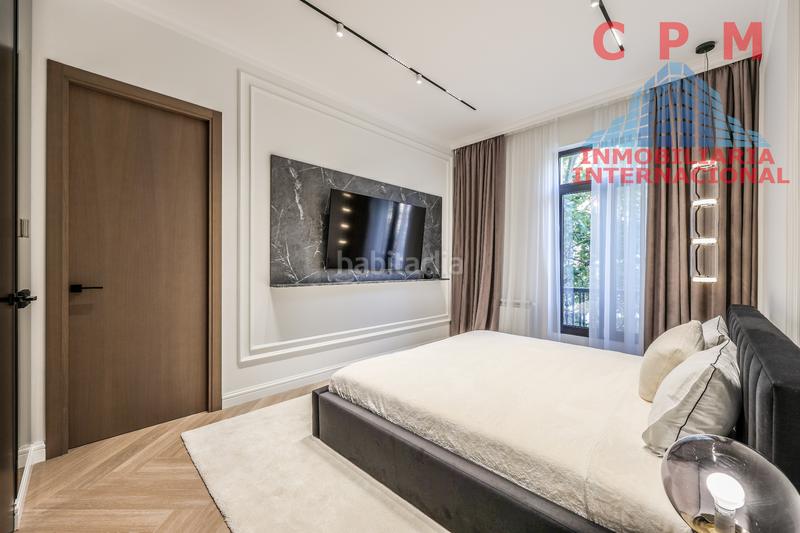 Foto 12419603-b0f1-4e33-a661-70acd9bf516e. Piso magnífico y luminoso piso de lujo, amueblado y totalmente reformado, de 155 m2, 2 habitaciones y un balcón; próximo al metro lista en Madrid