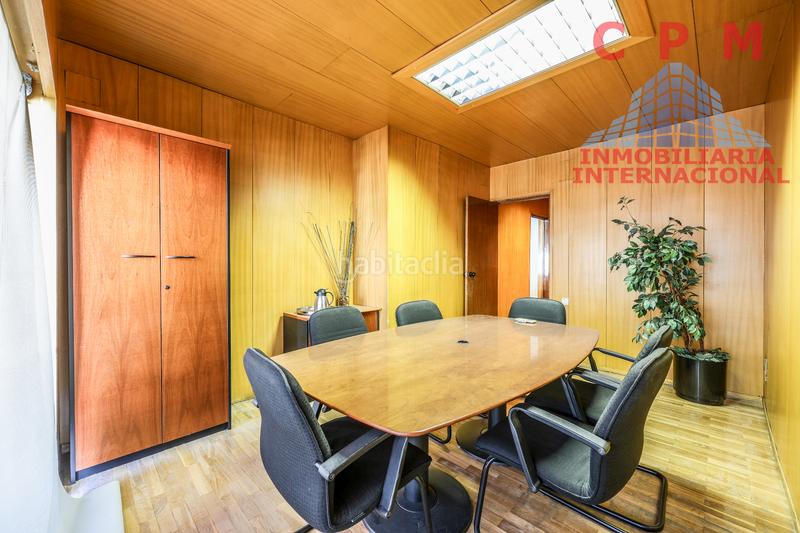 Foto 8d2bdc87-fab8-42e2-9201-f28f09cd76a6. Rent office space with heating parking in Castillejos-Cuzco Madrid