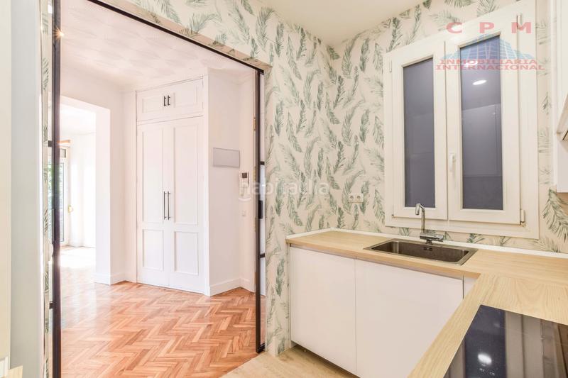 Foto c1dc386d-34fa-407a-94c6-80902090d8b5. Lloguer pis amb calefacció a Jerónimos Madrid