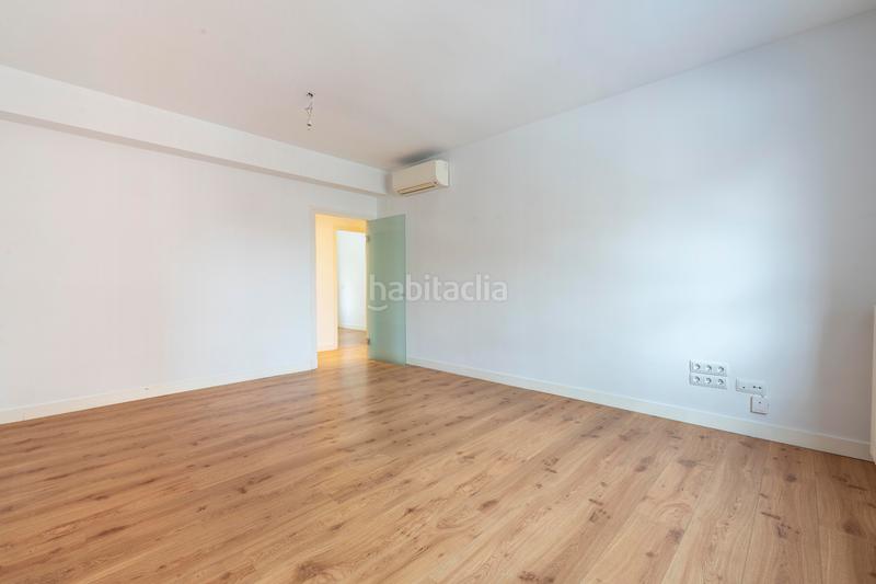 Foto b26fd790-e656-440f-93ad-225c12fbc2a4. Location appartement avec chauffage dans El Viso Madrid
