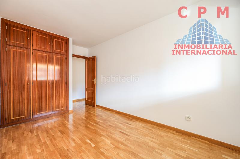 Foto 25590b94-0494-427f-9b7a-0f839d3f367f. Rent flat with heating parking pool in Mirasierra Madrid