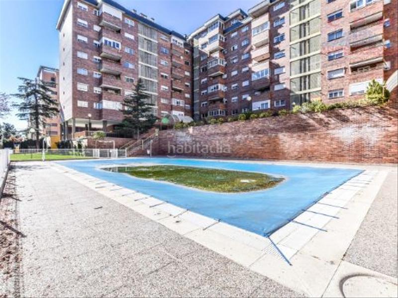 Foto 2923372a-eeb0-4dbb-a4b5-3e3b66b5c942. Rent flat with heating parking pool in Mirasierra Madrid