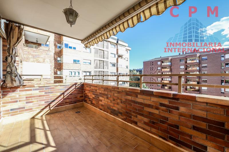 Foto 78669247-ecf3-471a-9fa0-326568de7cee. Rent flat with heating parking pool in Mirasierra Madrid