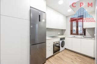 Miete Etagenwohnung in Goya. Magnífico y luminoso dúplex sin amueblar, totalmente reformado,