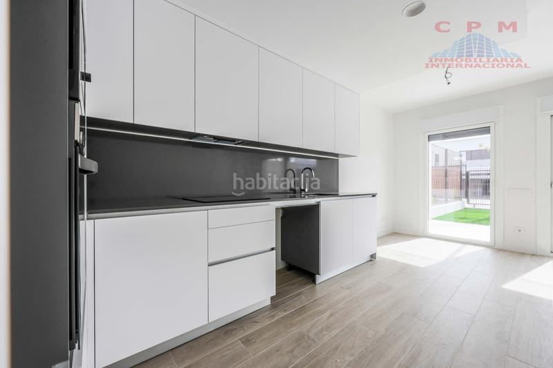 Foto 1c63d3db-0700-4fe8-a3b4-cf4247d58726. Affitto casa a schiera con riscaldamento parcheggio piscina in Madrid