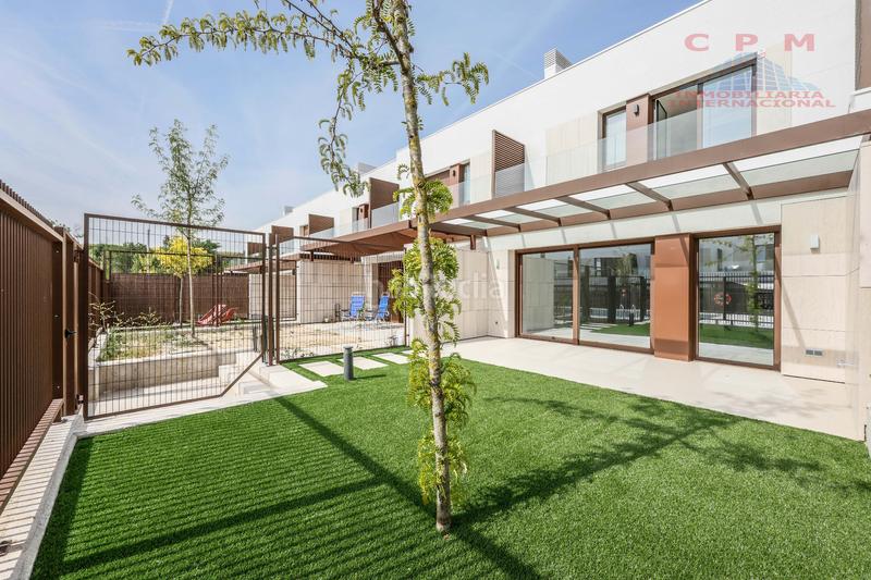 Foto 39e79bdd-e916-4335-a386-8575769aad54. Affitto casa a schiera con riscaldamento parcheggio piscina in Madrid