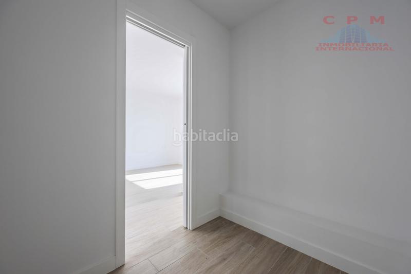 Foto 9967c282-eac5-45f0-a3a2-949e901a52d3. Affitto casa a schiera con riscaldamento parcheggio piscina in Madrid