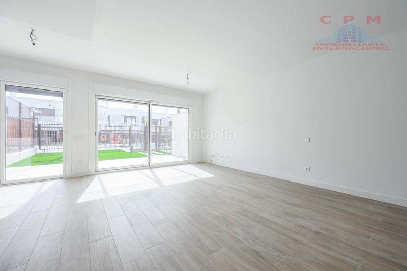 Foto ad50c1a0-9edd-45bc-9d09-d3d174057b59. Affitto casa a schiera con riscaldamento parcheggio piscina in Madrid