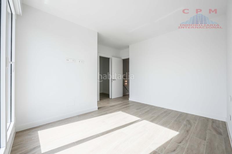 Foto ab3c52a2-07b1-4e02-aa36-bb64226e02fa. Location maison jumelée avec chauffage parking piscine dans Madrid