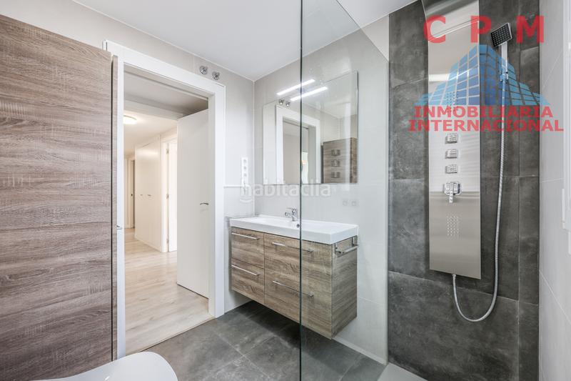 Foto 1c575c0d-3f42-42c6-bd70-9aae2ea9465d. Location appartement avec chauffage parking piscine dans Madrid