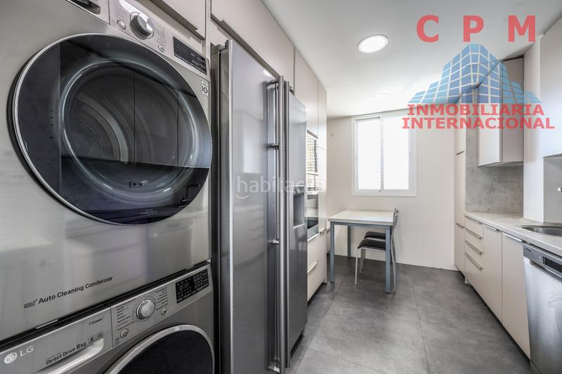 Foto 52380804-43c5-4360-97f7-2307b13cf993. Rent flat with heating parking pool in Corralejos-Campo de las Naciones Madrid