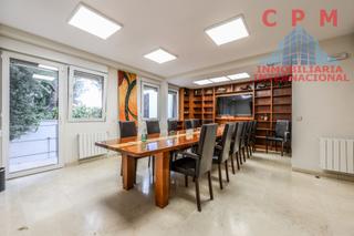 Miete Doppelhaus in Peñagrande. Espectacular chalet pareado sin amueblar, de 390 m2, 5 habitacio