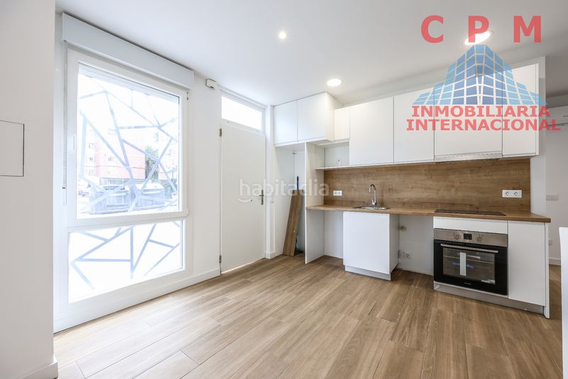Piso magnífico y luminoso piso en venta, de 99 m2 y 3 habitaciones; próximo al metro la elipa en Madrid