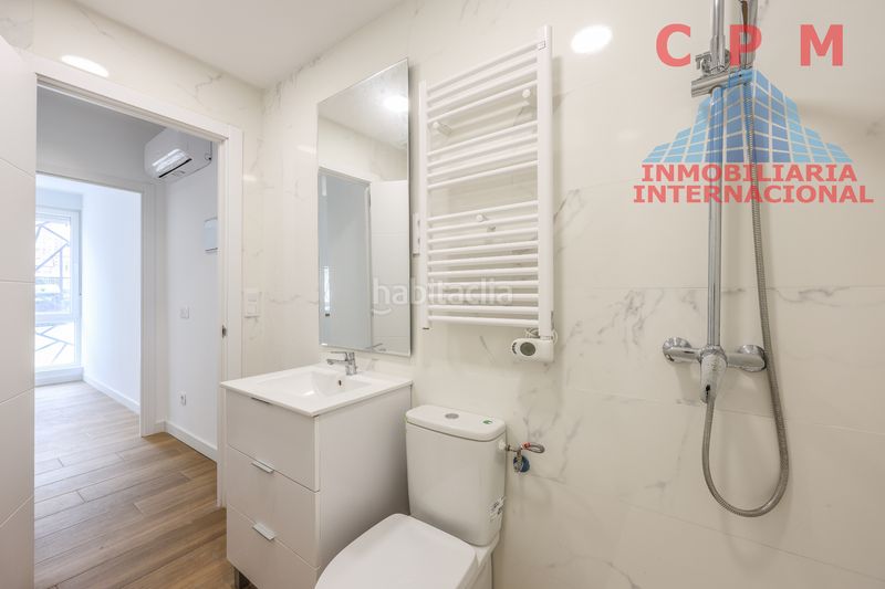 Piso magnífico y luminoso piso en venta, de 99 m2 y 3 habitaciones; próximo al metro la elipa en Madrid - Imagen 10