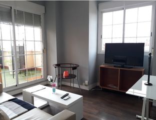 Affitto Attico in Colina. La inmobiliaria internacional cpm gestiona este amplio y luminos