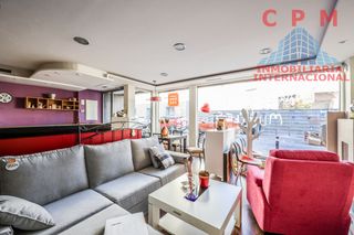 Lloguer Local Comercial a Casco Histórico de Vallecas. Magnífico y luminoso local diáfano, de 230 m2, situado en una ca