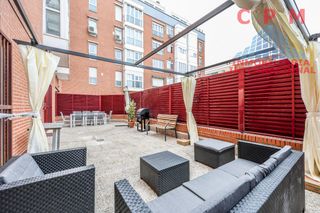 Lloguer Pis a Salvador. Luminoso piso amueblado, de 140 m2, 3 habitaciones y dos terraza