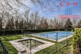 Lloguer Àtic a El Soto de la Moraleja. Espectacular ático sin amueblar, de 80 m2, 2 habitaciones y terr