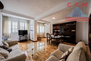 Rent Flat in Concepción. Luminoso piso totalmente reformado y amueblado, de 93 m2 y 2 dor