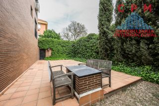 Rent Flat in Timón. Luminoso piso sin amueblar, de 101 m2, 3 habitaciones y  terraza
