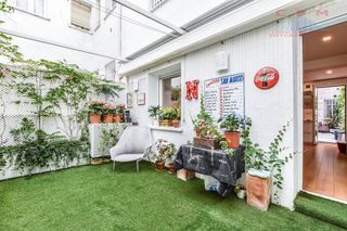 Affitto Appartamento in Nueva España. Exclusivo y luminoso piso bajo de 75 m2 con jardín, totalmente r