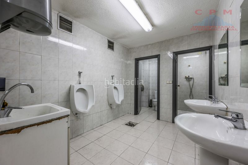 Foto 9b7b1502-1887-4a92-8631-5b56c1028c0c. Affitto edificio in Canillas Madrid