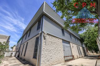 Location Bâtiment à usage industriel à Rejas. Luminosa nave de 948 m2, totalmente diáfana, a pie de calle, de