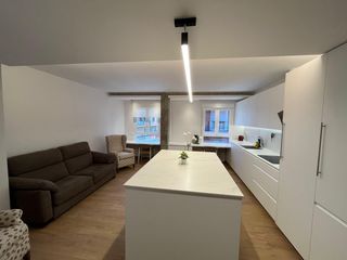 Location Appartement à Prosperidad. Magnífico y luminoso piso sin amueblar de 90 m2 y 3 habitaciones
