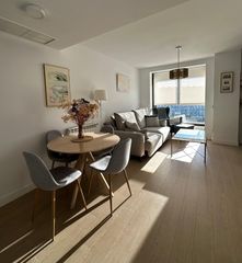 Miete Etagenwohnung in Valdebebas - Valdefuentes. Luminoso piso reformado, sin amueblar, de 66 m2 y 1 dormitorio,