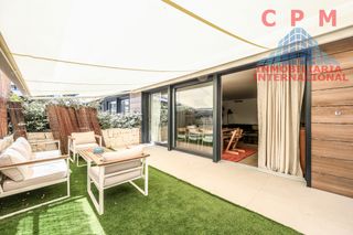 Affitto Appartamento  Calle camino de los jardines 7. Lujoso piso sin amueblar, de 261 m2, 4 habitaciones, terraza y 2