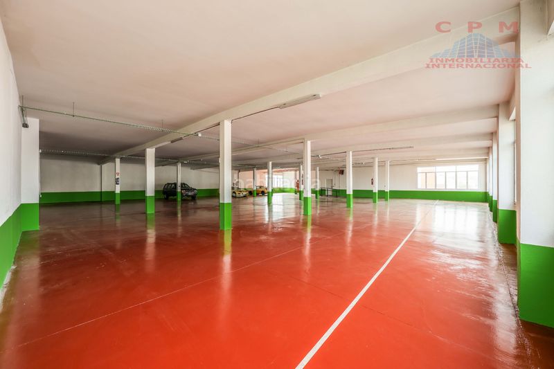 Foto d4e58de9-2cb8-4927-872a-85aacd1d20b0. Affitto edificio in Canillas Madrid